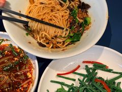 -一坐一忘云南菜(嘉里中心店)