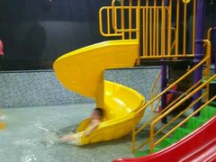 -佰家汤泉
