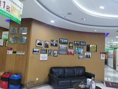 -雅悦齿科(顾村公园店)