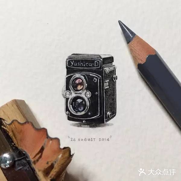 她每天画一张，画了一年！365张极致微型插画