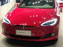 -TESLA 特斯拉(上海太古汇体验店)