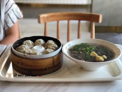 -百年尹氏汤包(湖南路狮子桥店)