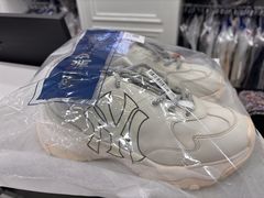 -布瑞琳洗衣(西堤红山店)