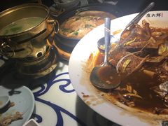 -卢大鲜鱼头捞饭(美利广场店)