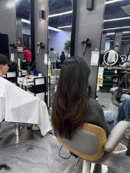 -藤野造型烫发染发