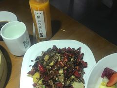 辣炒土鸡杂-黑鸡小馆(金源店)