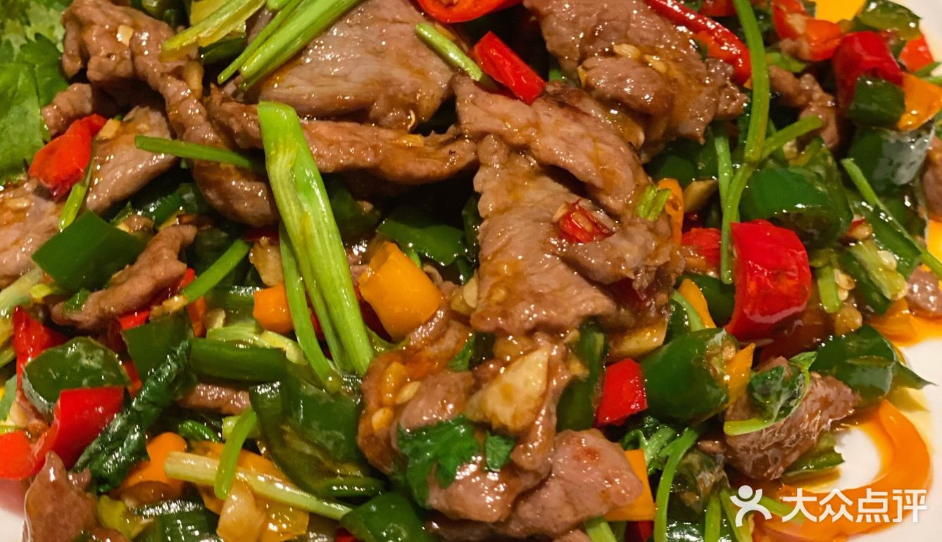 味道中规中矩，单点一个炒花蟹，两支酒，价格清新脱俗