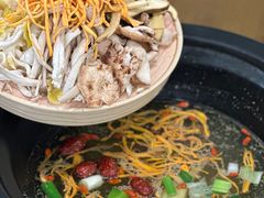 -菌乡缘·野生菌蒸汽鱼火锅(江边夜市店)