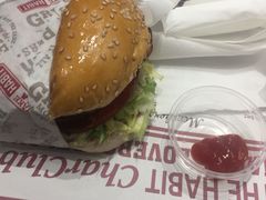 -The Habit Burger Grill 哈比特汉堡(爱琴海店)