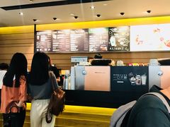 -星巴克(广州中华广场B1层店)
