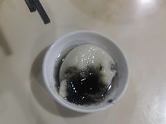 甜咸汤圆-绿杨馄饨临顿路店
