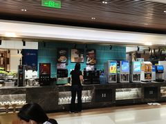 -金马门国际美食百汇(珞喻路店)