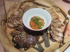 -杨记隆府重庆江湖菜(大悦城店)