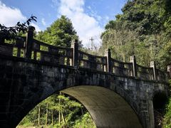 -凤栖山