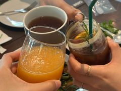 -Chom Cafe and Restaurant