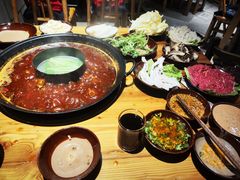 -壹兆圆重庆火锅手工炒底料(长白格林玫瑰湾店)