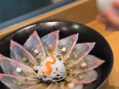 鰤鱼薄切-Tsuru鹤日本料理(静安香格里拉店)