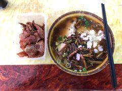 -老陆稿荐(西中市店)