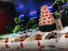 -四囍码头海鲜烧烤自助火锅(外滩南京东路悦荟广场店)