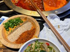 -周师兄大刀腰片火锅(洪崖洞旗舰店)