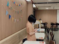 -麦当劳(中唱大厦店)