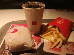 -麦当劳(光新乐购店)