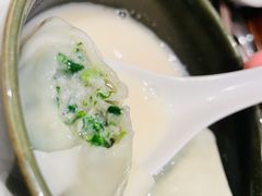 刀鱼馄饨-湖滨28中餐厅·西湖宴·杭州君悦酒店