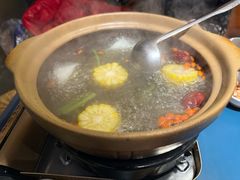 -邹开喜·小海鲜醉鸡煲·潮汕鲜切牛肉店(襄阳北路店)