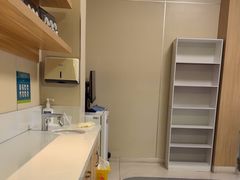 -上海仁爱医院口腔科 · 种植