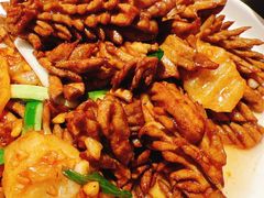 爆炒腰花-闫府私房菜·百年鲁菜(恒隆店)
