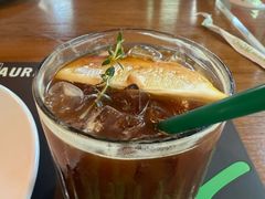 -Chom Cafe and Restaurant