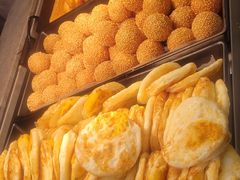 -全季酒店(重庆李子坝牛角沱地铁站店)