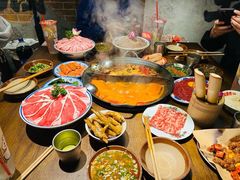 -萍姐火锅·公路夜市(武汉首店)