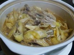 -民间瓦缸煨汤館(嵩山路店)