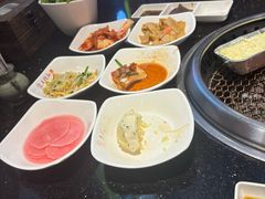 -木槿花韩式炭烤·熟成肉工坊(孙文东路店)