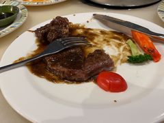 -吉布鲁牛排海鲜自助(假日国际店)