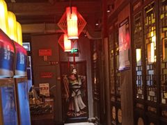 -小龙坎火锅(湖滨银泰in77店)