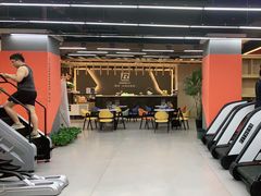 前台-RunningFit健身高端私教馆(红星美凯龙店)