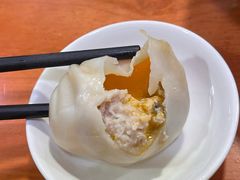 -莱莱小笼·乔艾