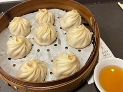 精品鲜肉小笼-知味观(湖滨总店)