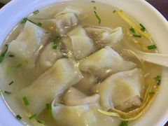 刀鱼馄饨-老半斋(福州路店)