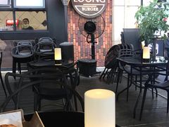 -龙治汉堡(中华城店)
