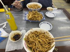 -海碗居老北京炸酱面(增光路店)