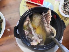 本鸡煲-宾湖农庄·农场特色(太湖龙之梦店)