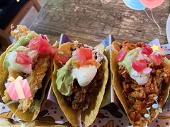 -Famous肥猫墨西哥音乐餐吧(五棵松华熙LIVE店)