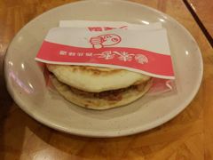 -秦香陕西食府(华贸天地店)