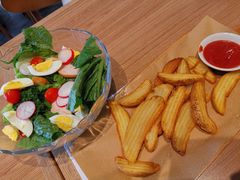 羽衣甘蓝鸡肉沙拉-必胜客(增城广场店)