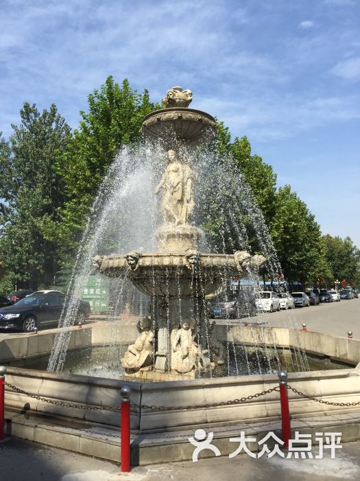 名仕汇豪华中餐厅