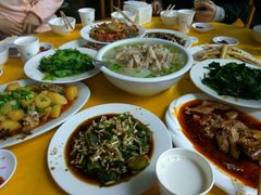 -荣生萝卜汤饭店
