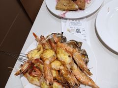 -金马门国际美食百汇(珞喻路店)
